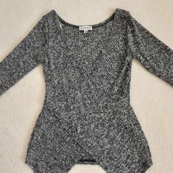 Guess Ribbed 3/4 Sleeve Top - Picture 3 of 5